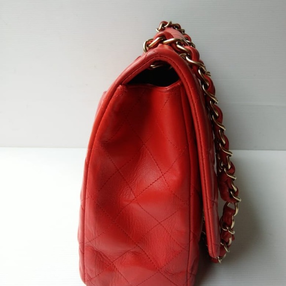 Authentic Chanel Maxi Red Lamb GHW ( sold) - Picture 5 of 8